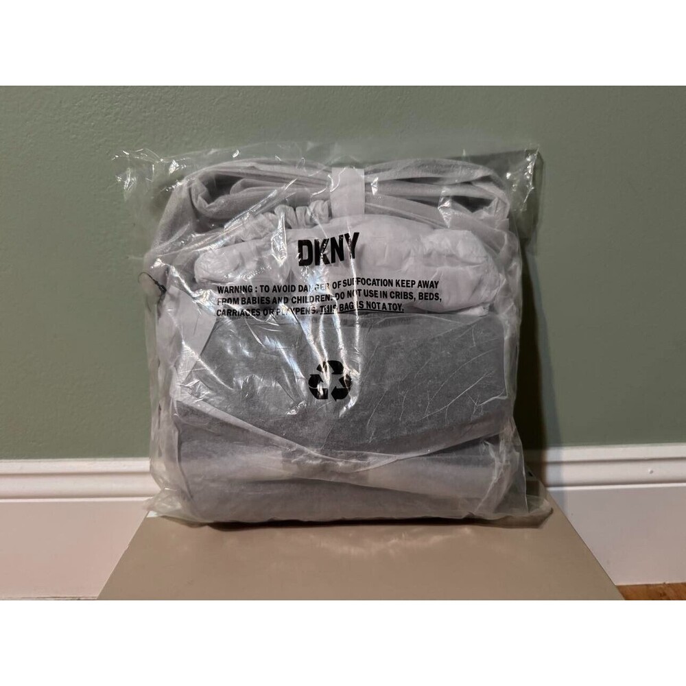 DKNY Taryn Black Messenger Crossbody Top Handle Purse bag - NWT